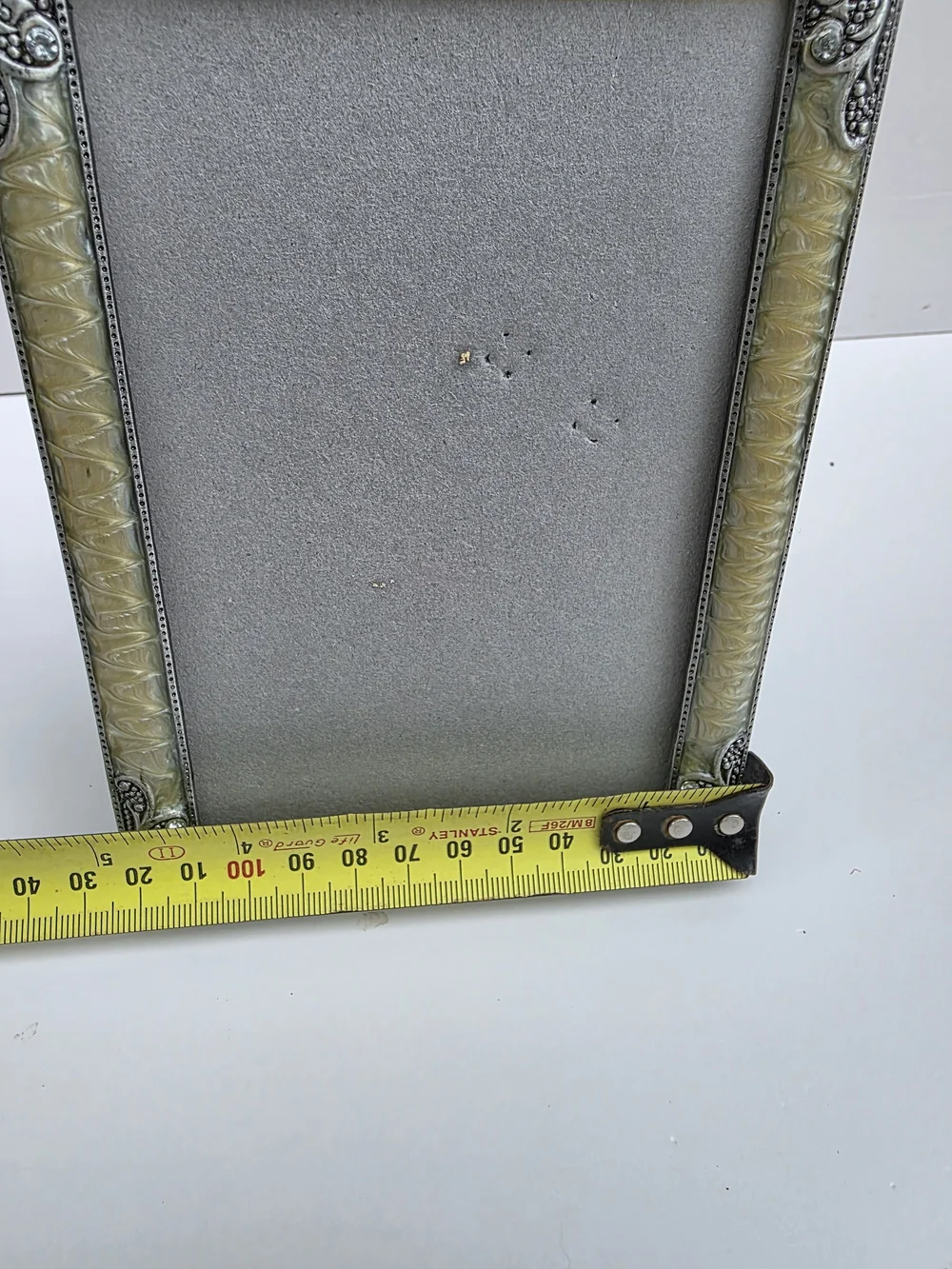 Elegant Cream and Silver Decorative Picture Frame